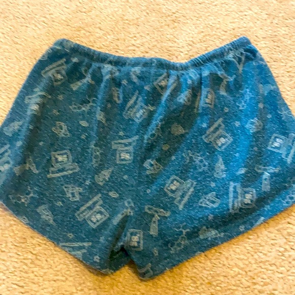 Stranger Things Shorts - Sz XS - Picture 3 of 4